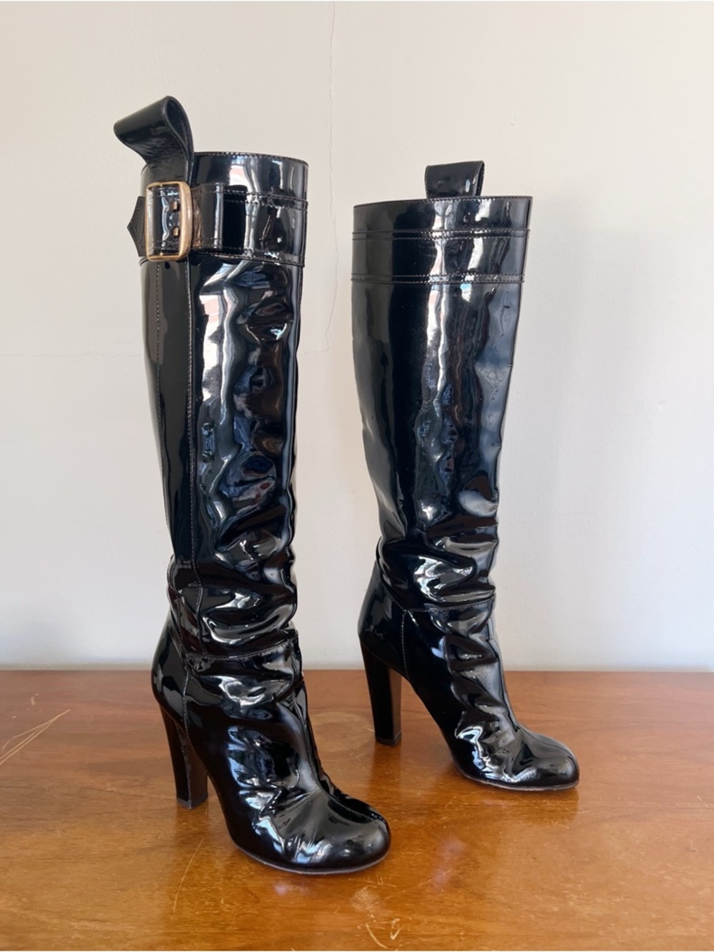 Dolce & Gabbana • black patent leather knee boots heeled buckle vintage Y2K